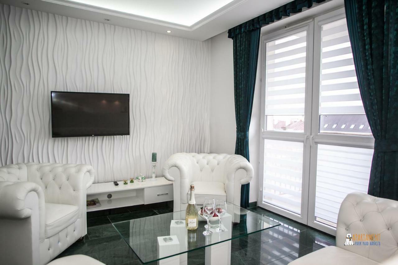 Royal Apartment In City Centre Сувалки Экстерьер фото